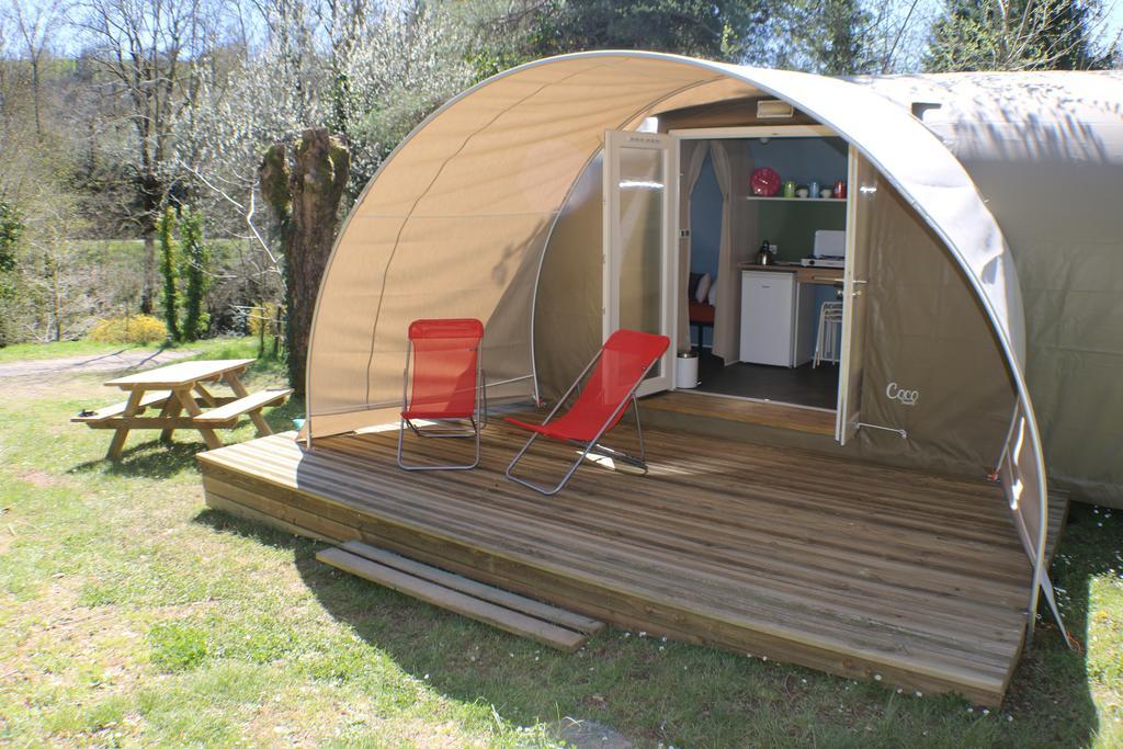 Camping Moulin De Chaules Saint-Constant المظهر الخارجي الصورة